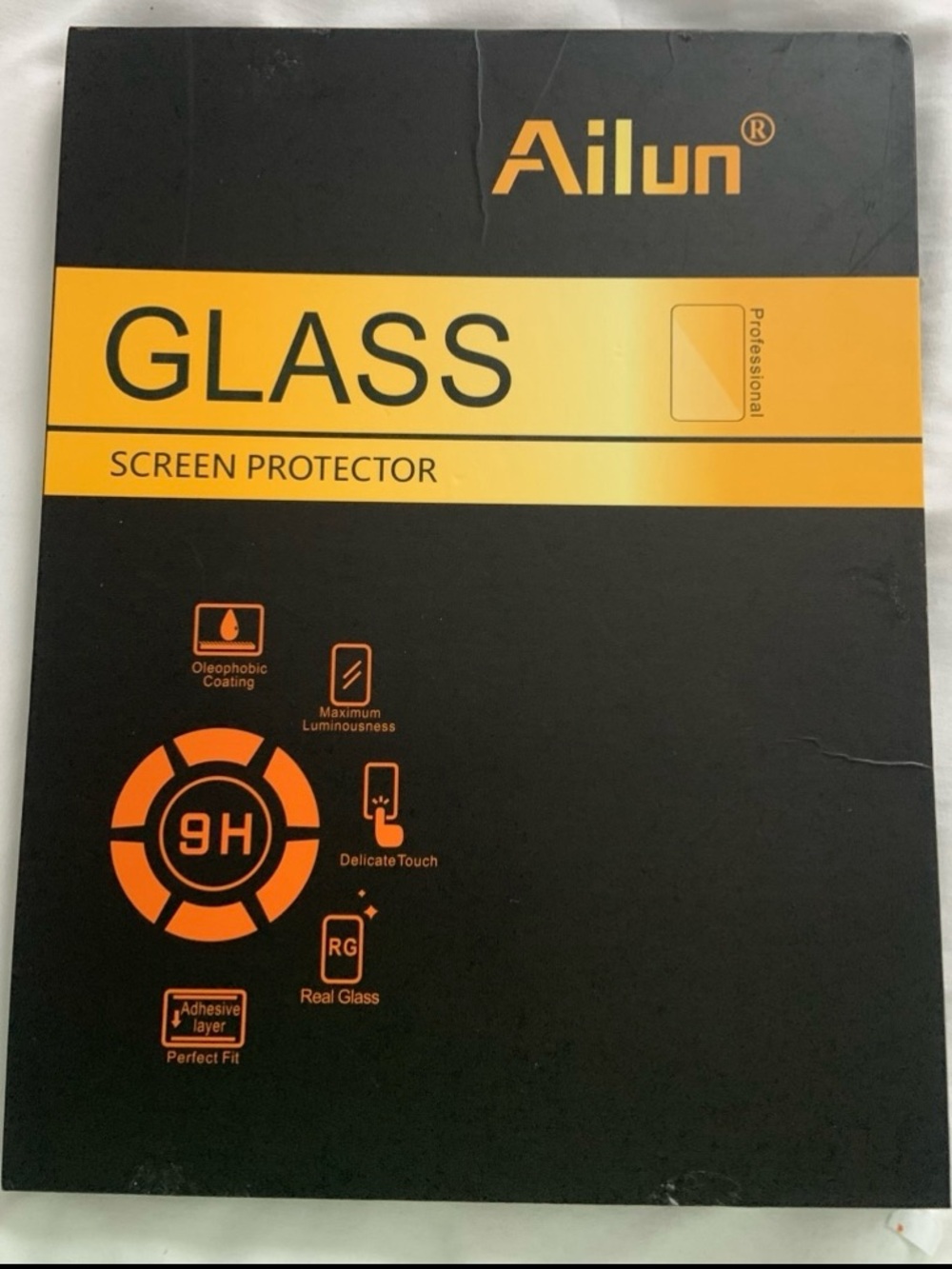 Ailun Black and Gold Glass Screen Protector